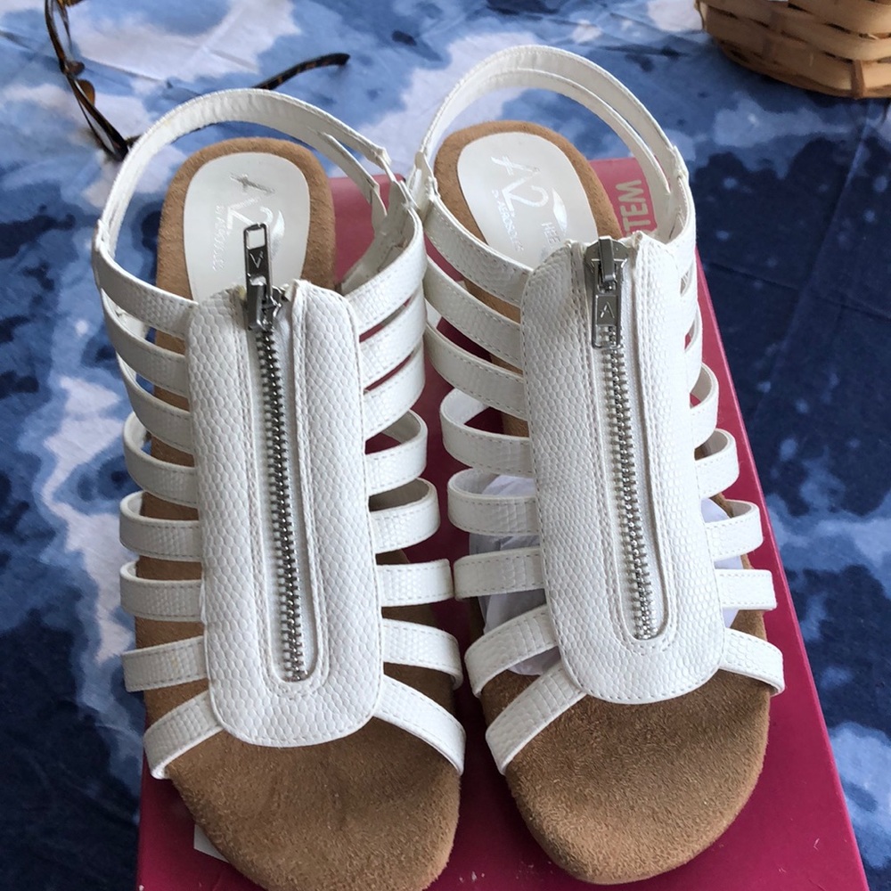 Size 8M A2 by Aerosoles Sandals
